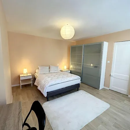 Cocon Charmant En Hyper-centre, A 100m De La Plage ! - Fr-1-361-468